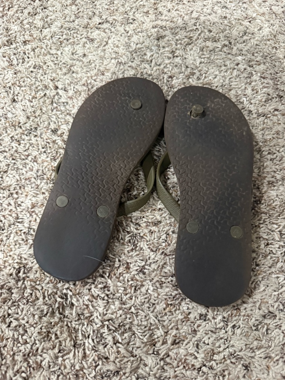 Well worn The North Face Olive Strapped Brown Footbed Flip Flops - Picture 4 of 7
